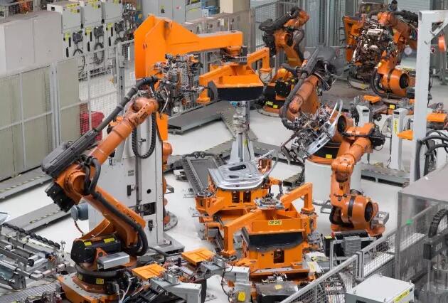 揭秘一汽大众如何借助工业机器人打造高品质产品